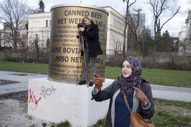 The one metre statue is a sarcastic nod to the EU and international community for their meagre outdated food donations during the 1992-1995 war 