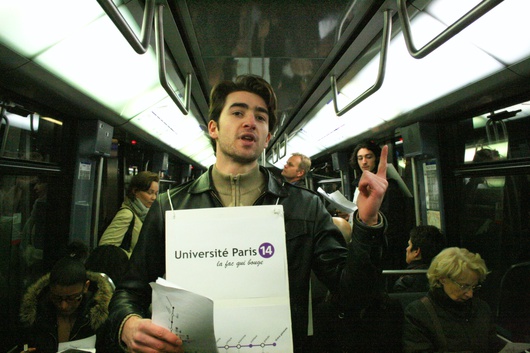 Mit dem Metroticket zur Vorlesung ©Marissa Lopez Pablos
