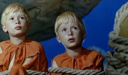 En la película infantil polaca 'Los dos que robaron la luna' (1962)
