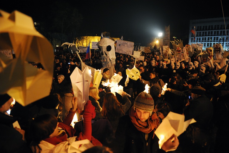 "Protestival est un appel pour une renaissance social et un retour à l'Humain tout en refusant les manipulations du capital. Les actions de Portestival se répéteront aussi longtemps qu'il faudra de temps aux élites pour démissionner."