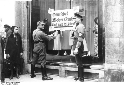 Deutsches Bundesarchiv (German Federal Archive)/ Wikipedia