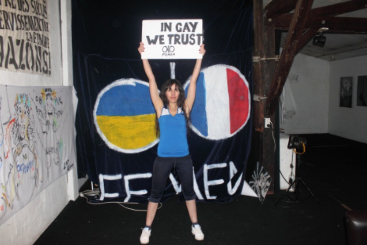 Dziś uczestniczy po raz pierwszy w szkoleniu Femen.