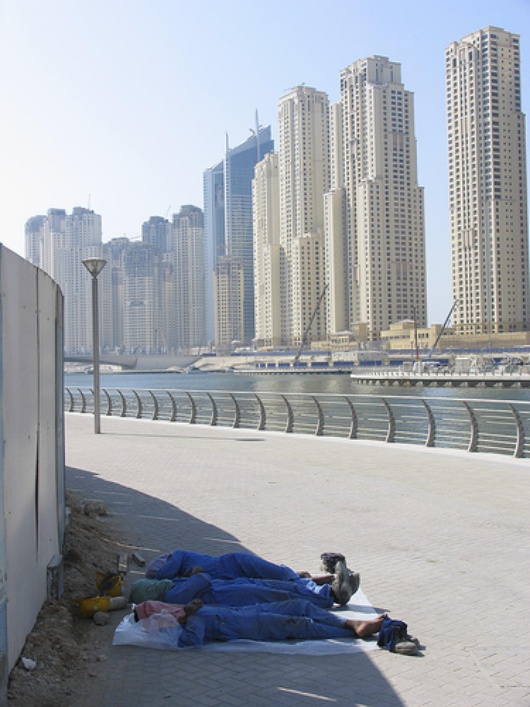 Constructing Dubai - the poor side of the city