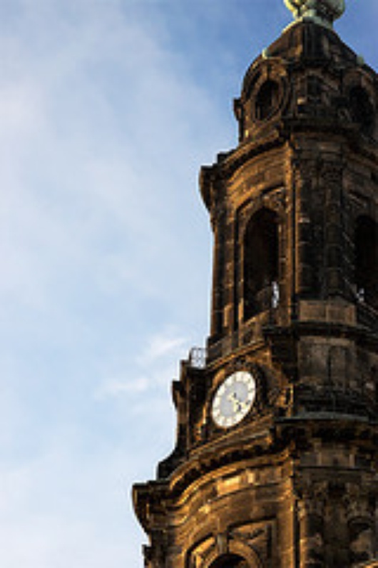 Turm der Kreuzkirche in Dresden, wo die Synode der EKD stattfand. Credit to: Poetes/Flickr