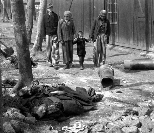 Photo: Gérard Raphaël Algoet, después del 11 de abril de 1945/ ammlung Gedenkstätte Buchenwald