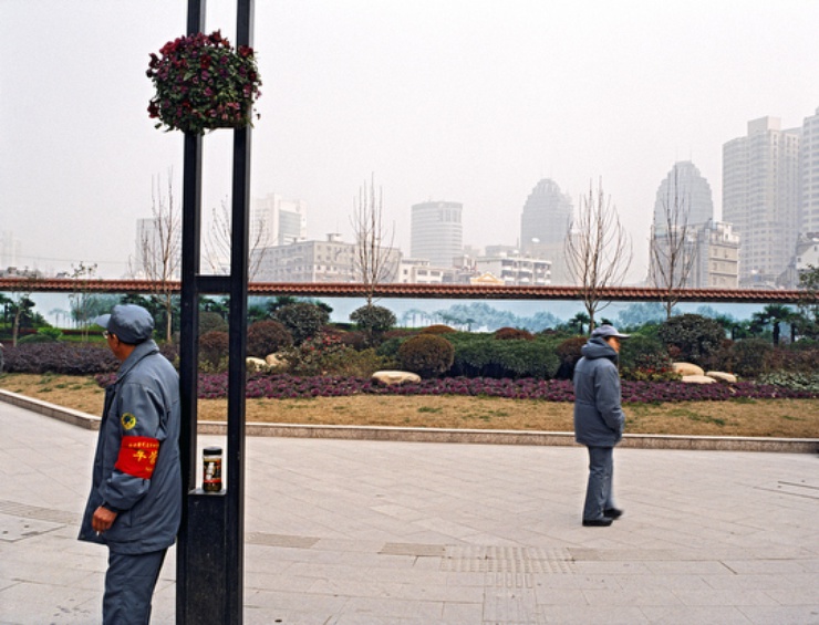 Guardia roja en Shanghai | Foto: Boris Svartzman/ svartzman.com