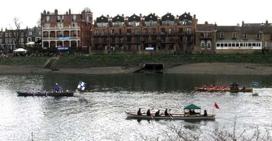 River race scene