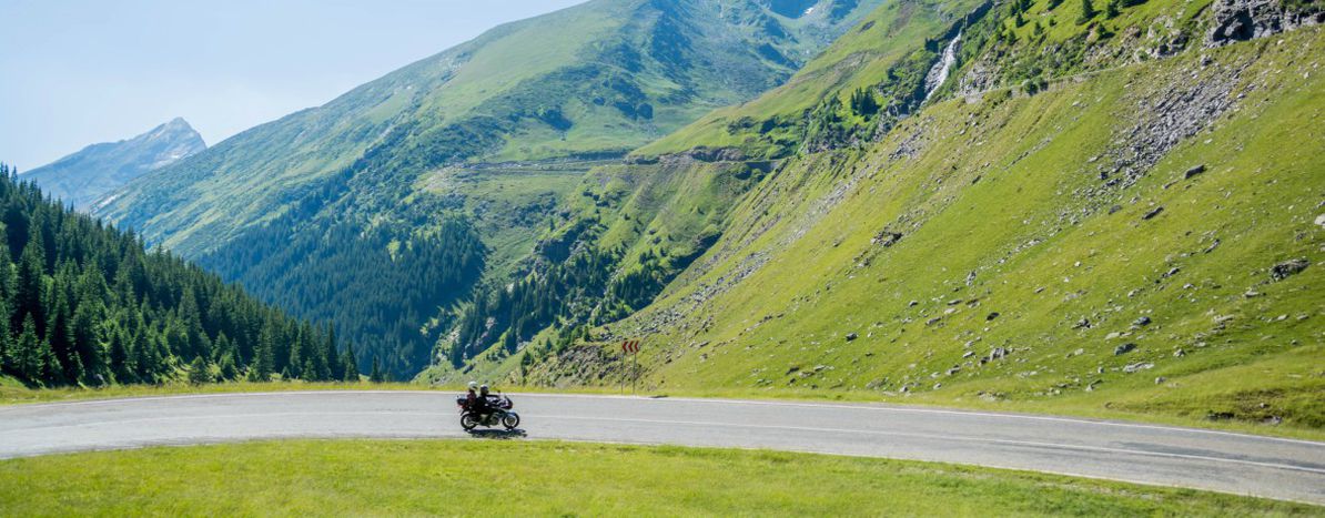 Image for Women motorcyclists conquering Europe