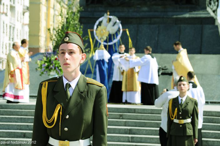 Image for Lukashenko y las religiones: “En Bielorrusia, todas las iglesias son iguales, pero algunas lo son más que otras”