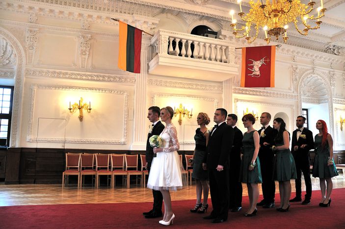 Image for Matrimonio a Kaunas: il "sì" ad ogni costo