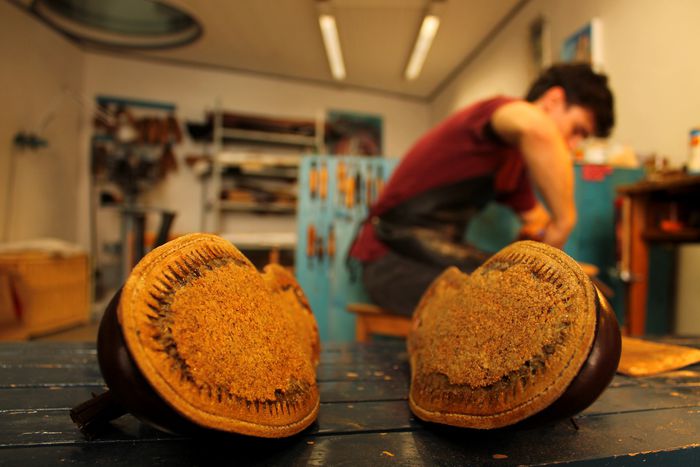 Image for Federico Badia: Il calzolaio che ha fatto le scarpe alla crisi