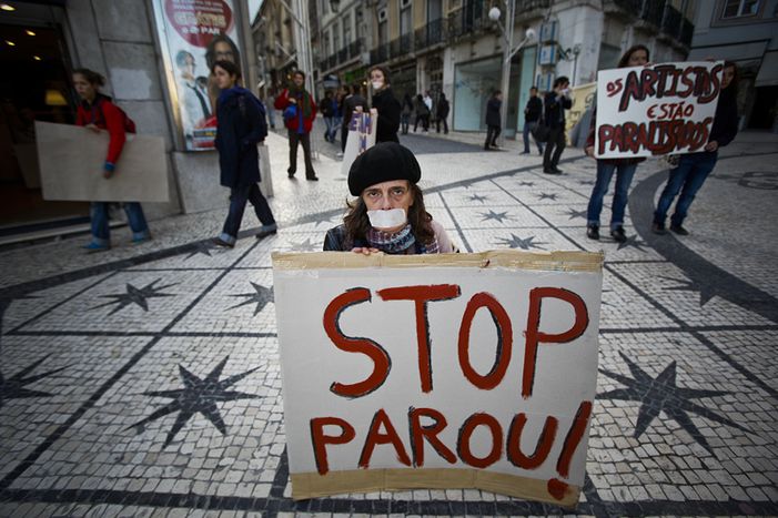 Image for 25 avril au Portugal : «Le peuple est celui qui commande le plus» ?