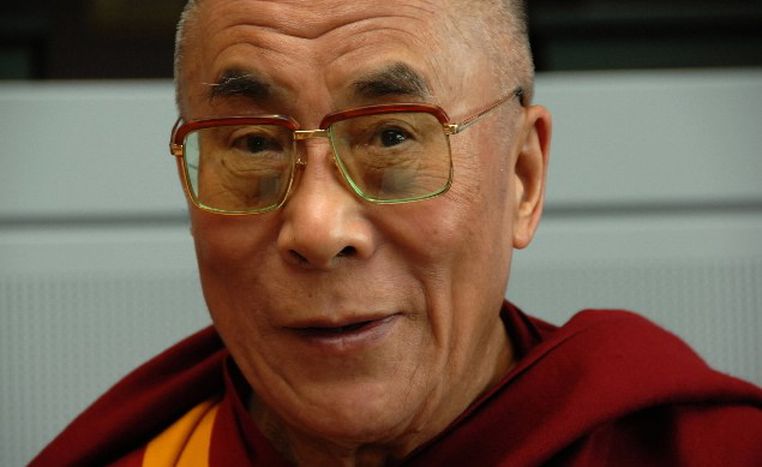 Image for Dalai Lama visits European parliament
