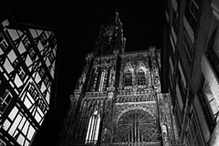 Image for El coste de la vida (nocturna) en Estrasburgo