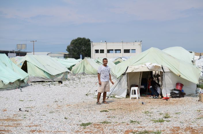Image for Flüchtlingscamps: Augenwaschen für Europäer