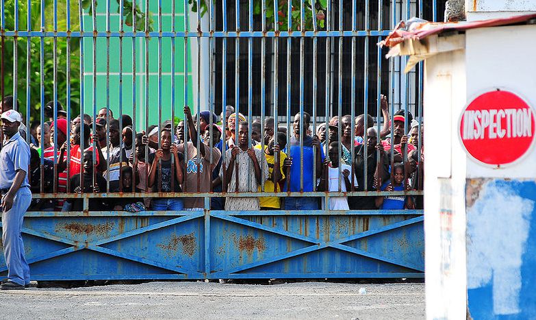 Image for Haiti earthquake survivors land in Paris