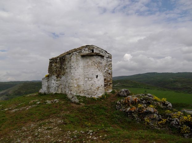 Image for Exploring the abandoned medieval churches of Bulgaria