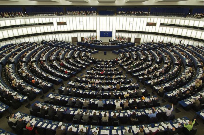 Image for Être l'assistant d'un député européen