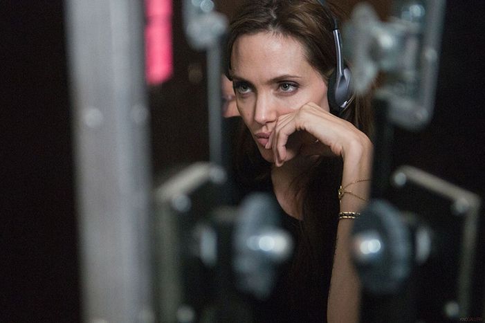 Image for Cinéma : de Jolie mélos hollywoodiens inspirés par la guerre de Bosnie
