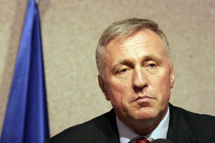 Image for Cae Topolánek, la presidencia checa de la UE se tambalea