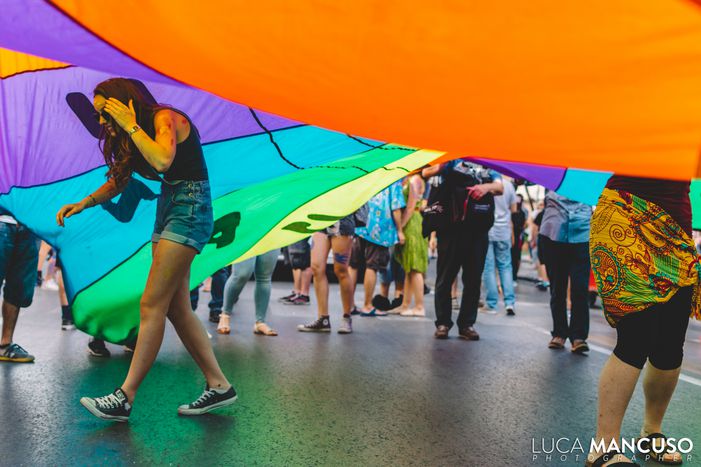 Image for Palermo Pride 2016, le triomphe des couleurs contre la peur