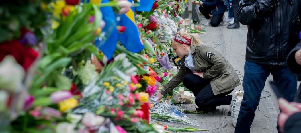 Image for Stockholm: Schweden rücken trotz Schock zusammen