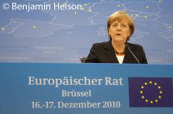 Image for Angela Merkel positive à l'issue du Sommet