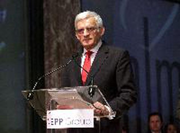 Image for "We need to do more" - Buzek