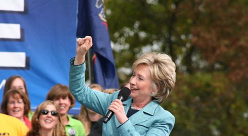 Image for Hillary Clinton en Europe : suivez le direct