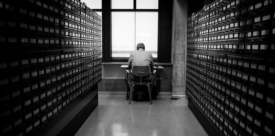 Image for Roumanie : Publier des ouvrages universitaires ne doit pas permettre la réduction des peines de prison