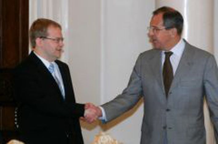 Image for Foreign Ministers Urmas Paet and Sergei Lavrov Discussed Bilateral Treaties and Economic Relations
