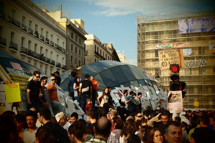 Image for Puerta del Sol : voyage au cœur du mouvement du 15 mai
