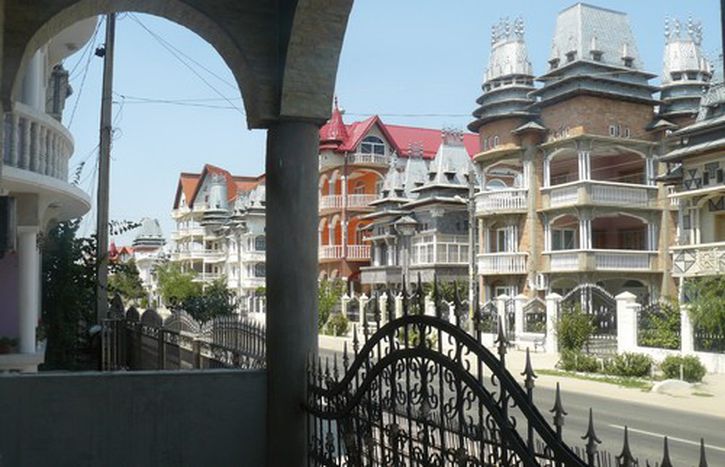 Image for Roumanie : l’identité rom bétonnée en mille palais